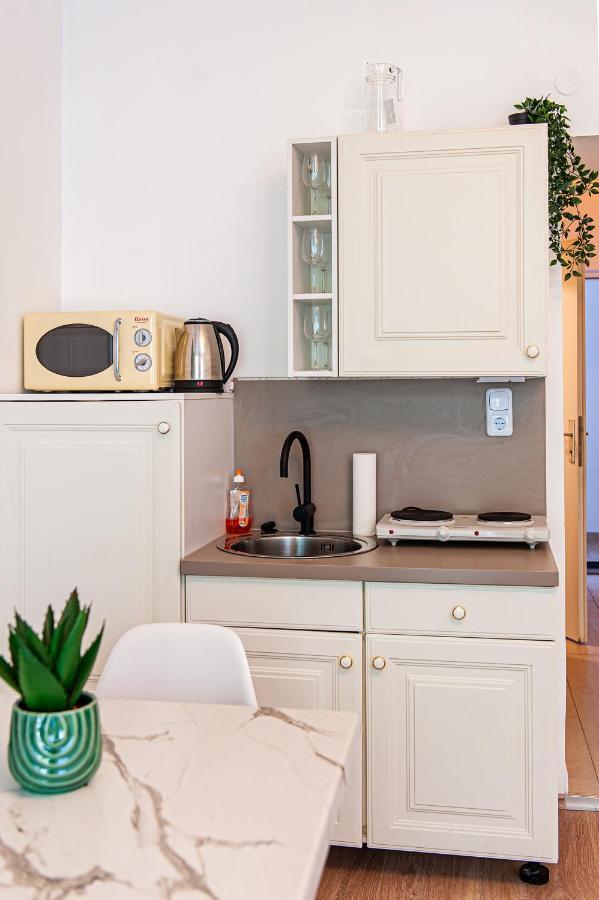 My City Apartment- Vienna Jungle Room Ngoại thất bức ảnh