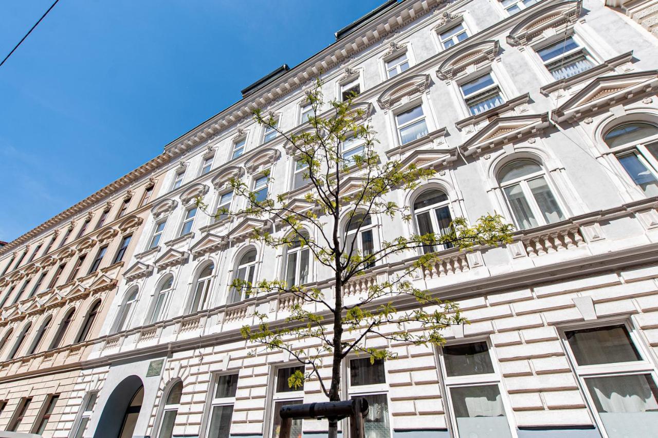 My City Apartment- Vienna Jungle Room Ngoại thất bức ảnh