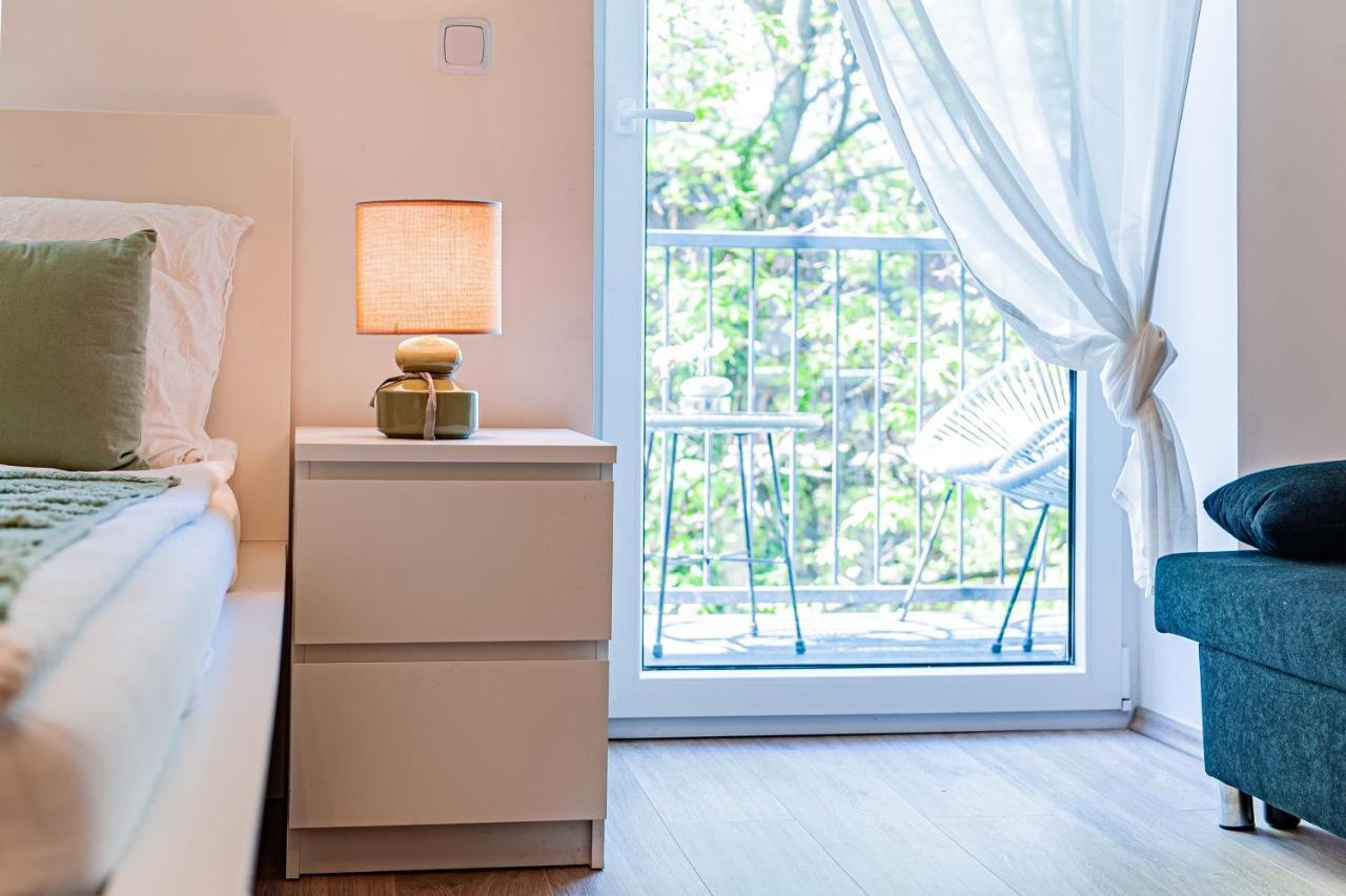 My City Apartment- Vienna Jungle Room Ngoại thất bức ảnh